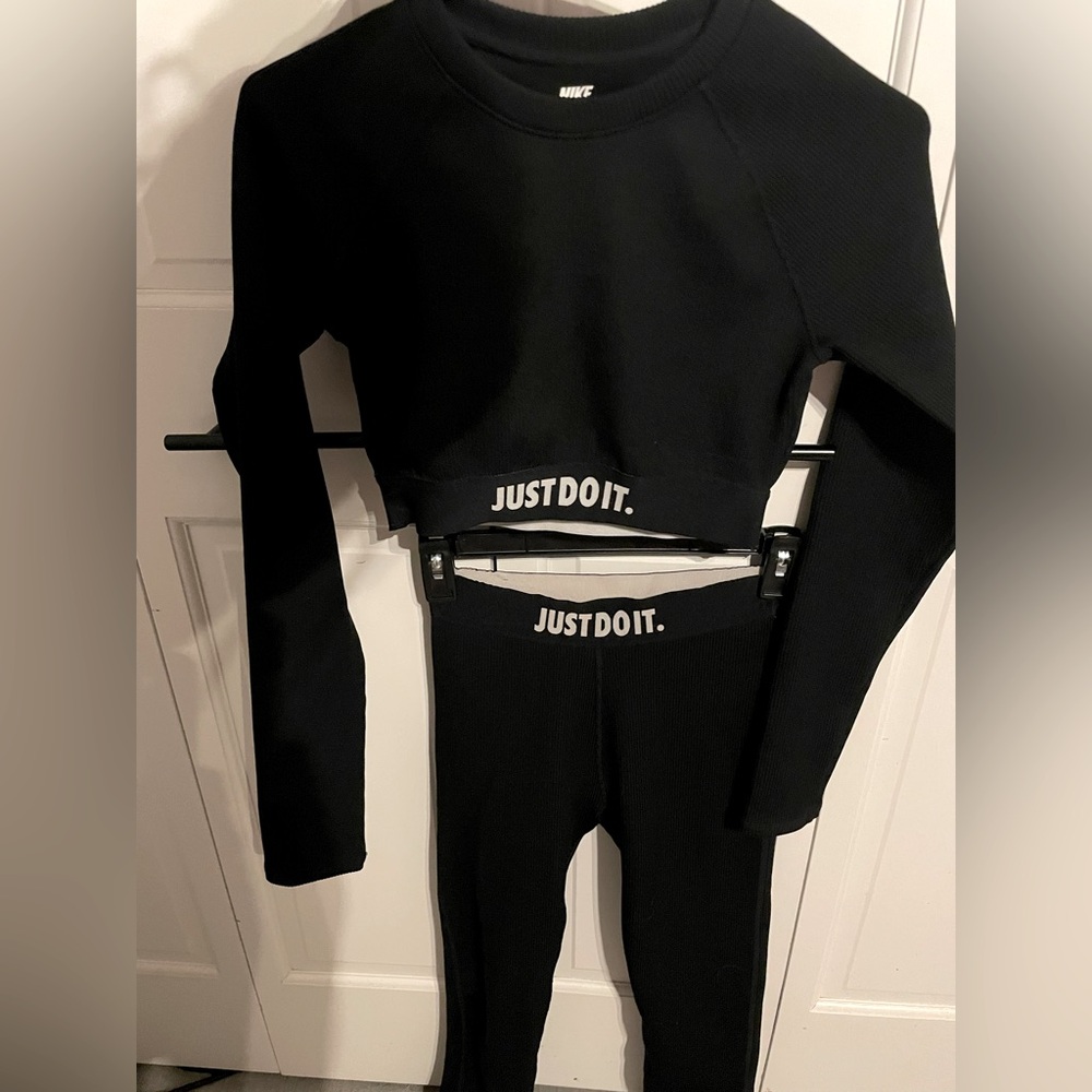 Nike work out set